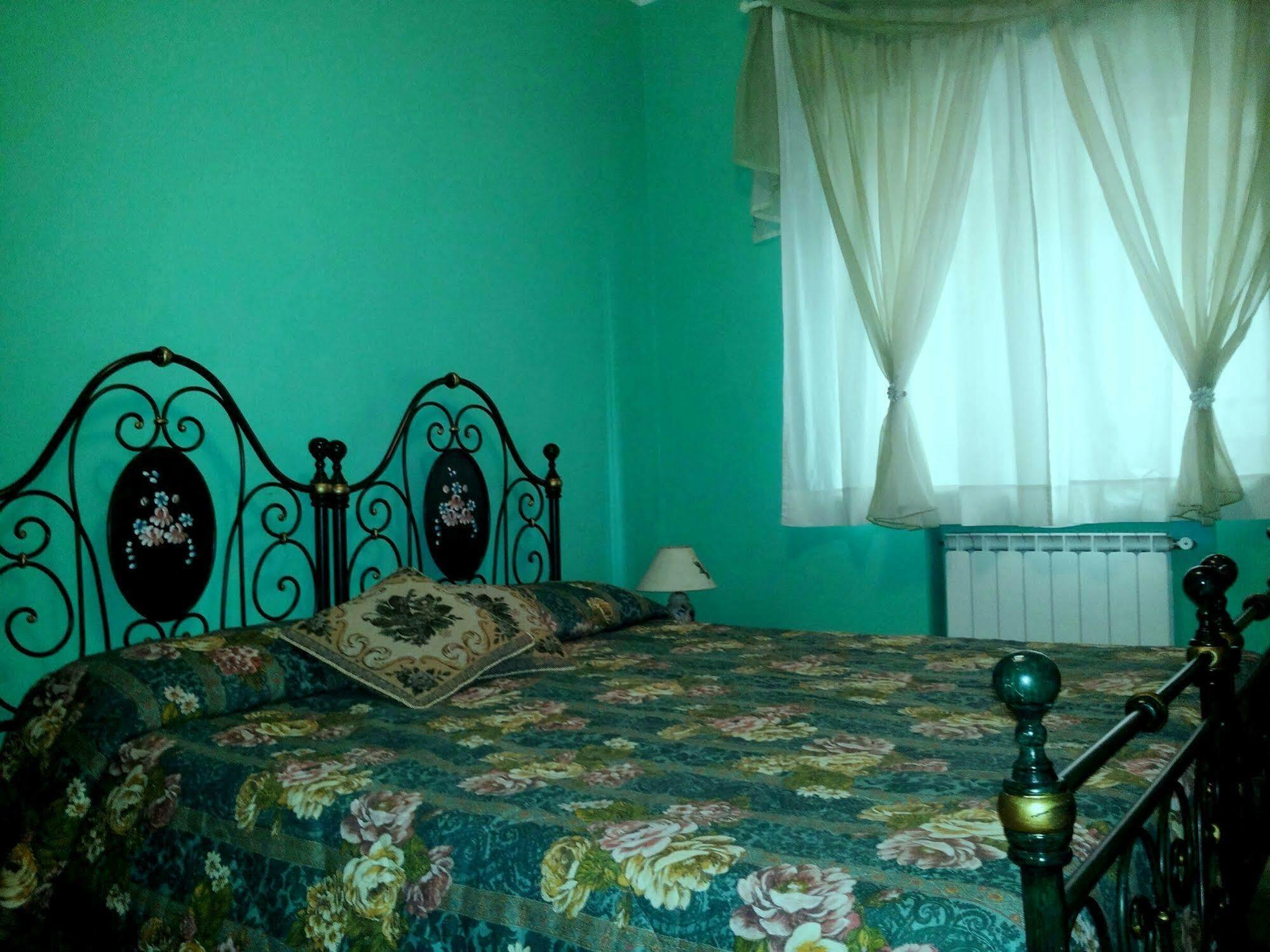 Rosangela Bed & Breakfast 3*
