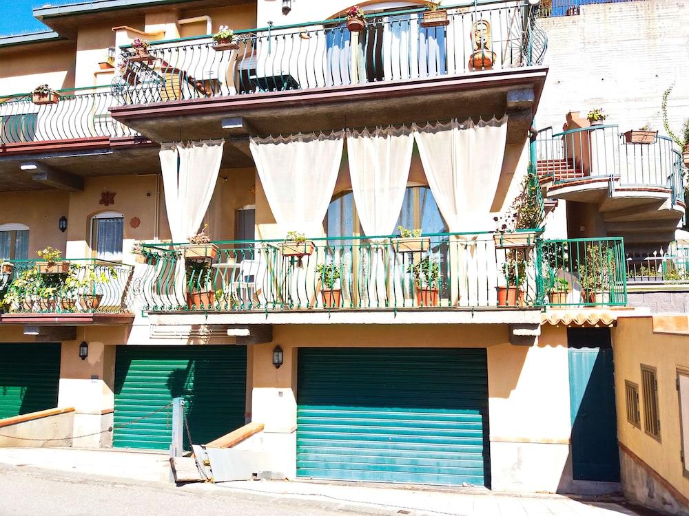 Rosangela Bed & Breakfast 3*
